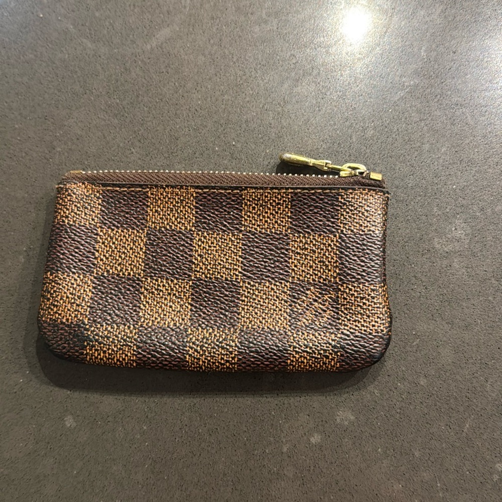 Louis Vuitton Damier coin purse